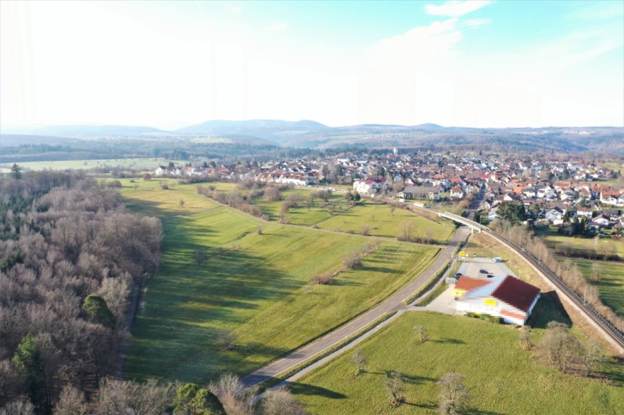 Karlsbad - Spielberg - SPIELBERG: BAUGRUNDSTÜCK IN SEHR SCHÖNER RANDLAGE