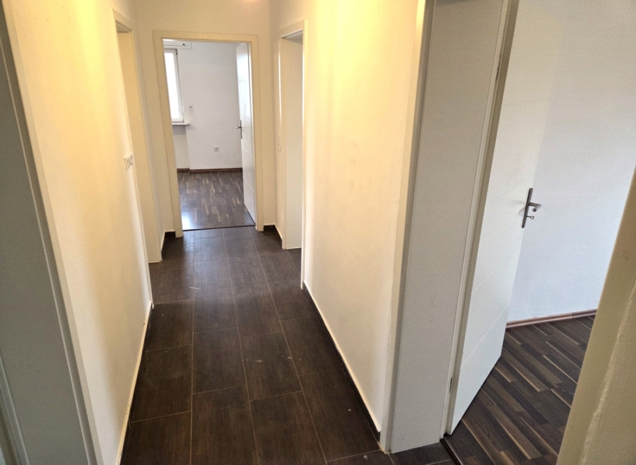 SCHÖNE, HELLE, 3 ZIMMER DACHGESCHOSSWOHNUNG MIT PKW GARAGE…, 76767 Hagenbach, Dachgeschosswohnung