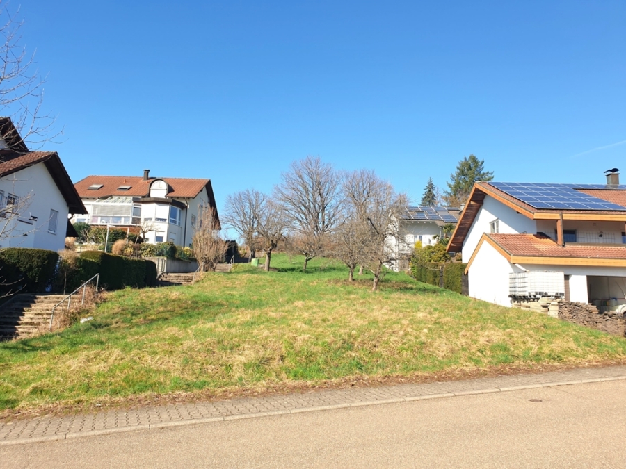 SEHR SCHÖNES BAUGRUNDSTÜCK FÜR EIN-/ ODER ZWEIFAMILIENHAUS AM OBEREN RAIN II, 76571 Gaggenau / Ottenau, Wohngrundstück