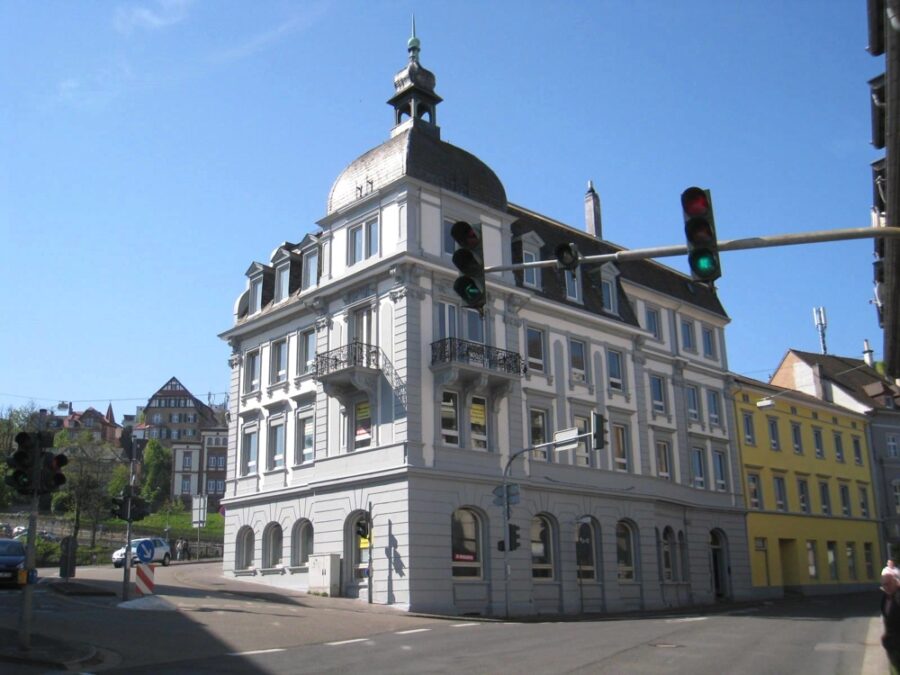 EHEMALIGE BANK, EHEMALIGES HOTEL… EIN HISTORISCHES GEBÄUDE… UMBAU ZU WOHNUNGEN LÄUFT…, 67433 Neustadt an der Weinstraße, Mehrfamilienhaus